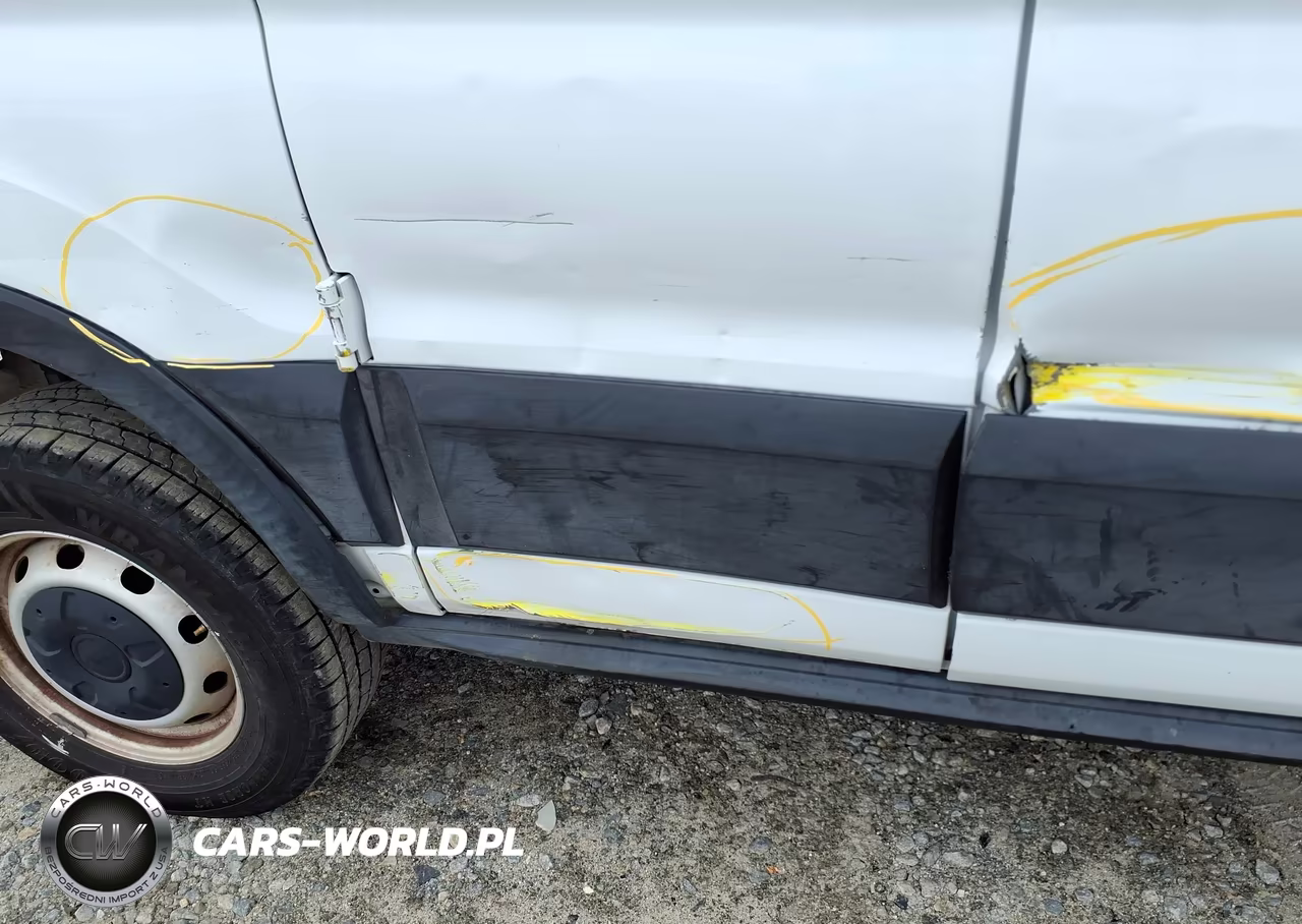 2019 Ford Transit-250 VIN:1FTYR1ZM0KKA03010 - 13