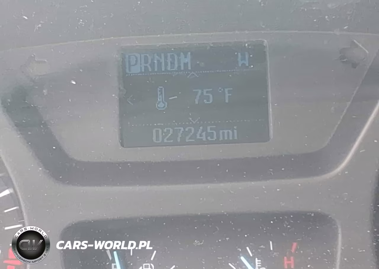 2019 Ford Transit-250 VIN:1FTYR1ZM0KKA03010 - 18