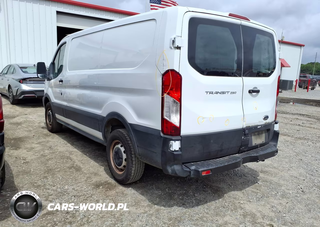 2019 Ford Transit-250 VIN:1FTYR1ZM0KKA03010 - 3