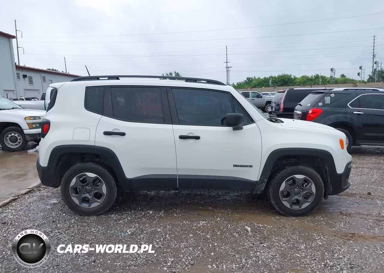 2018 Jeep Renegade Sport 4X4 VIN:ZACCJBABXJPH39037 - 13