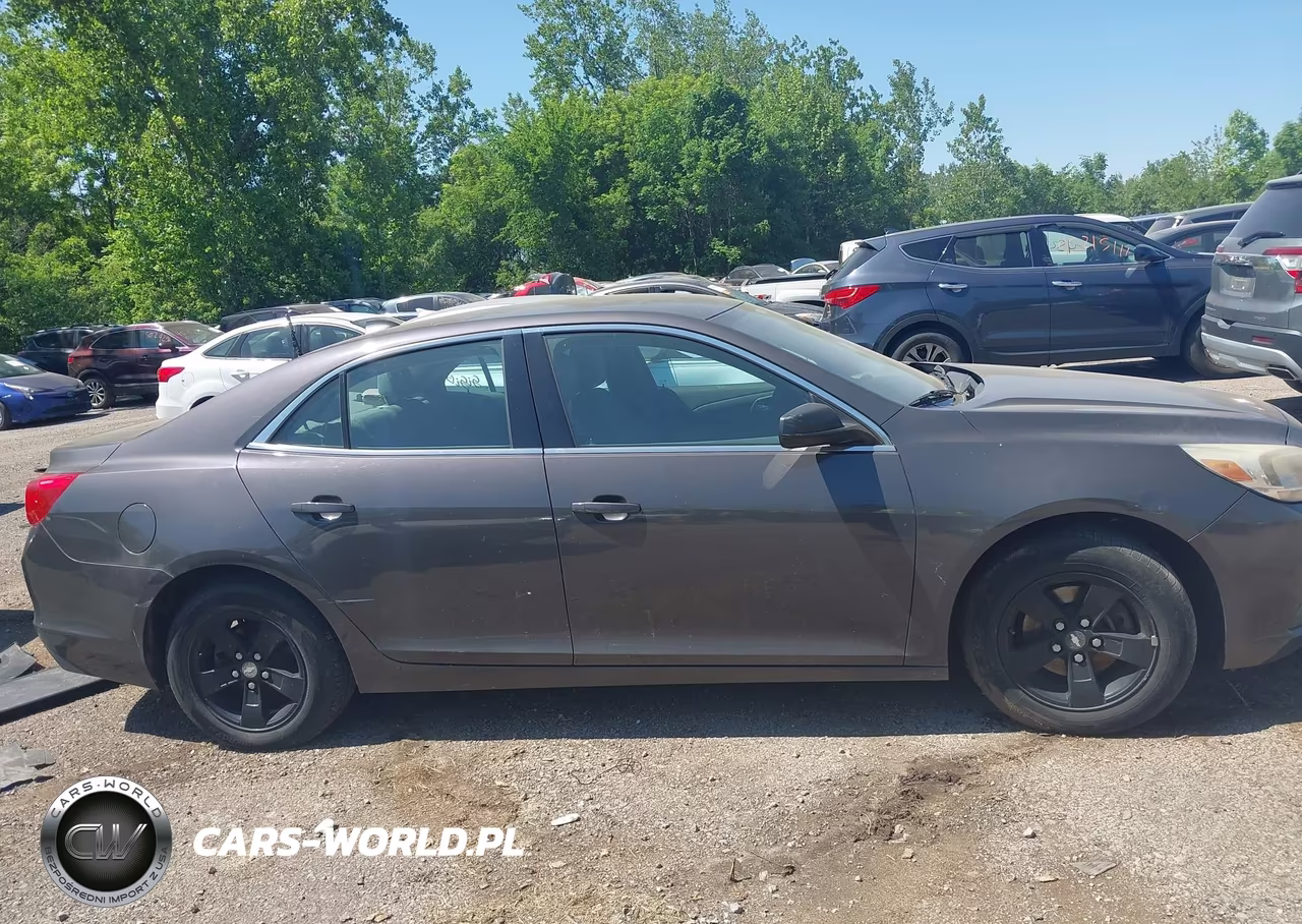 2013 Chevrolet Malibu 1Ls VIN:1G11B5SAXDF216743 - 12