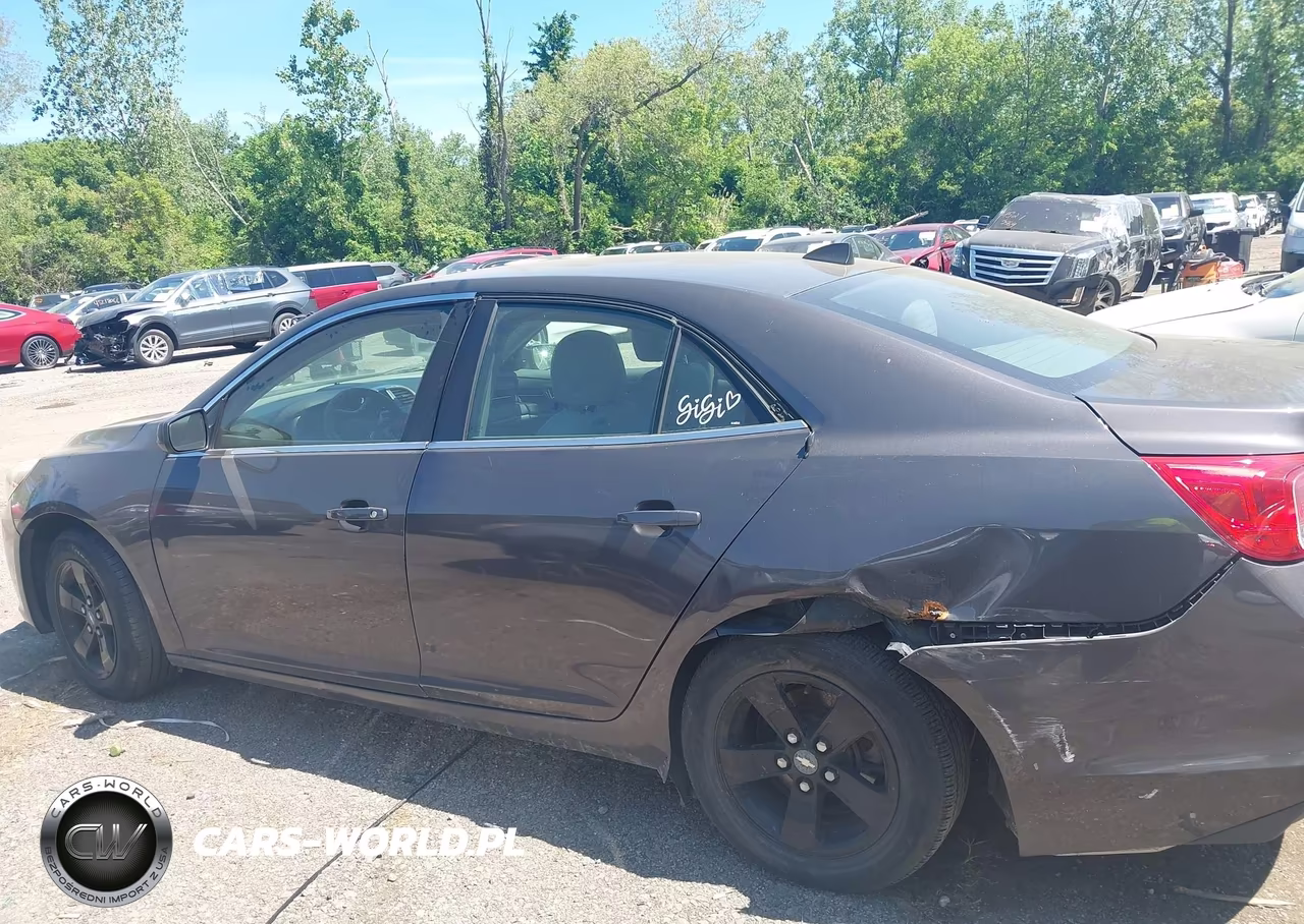 2013 Chevrolet Malibu 1Ls VIN:1G11B5SAXDF216743 - 13