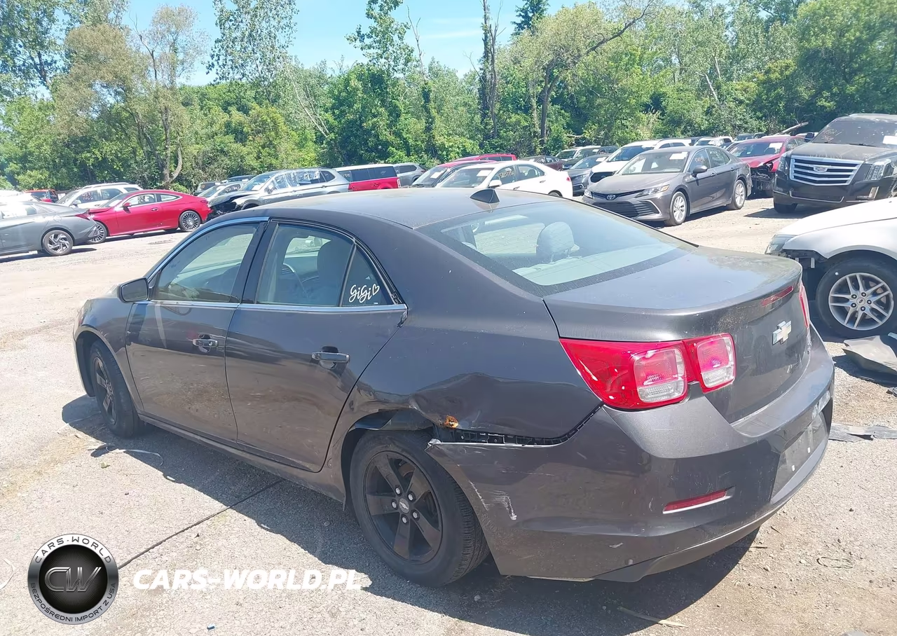 2013 Chevrolet Malibu 1Ls VIN:1G11B5SAXDF216743 - 3