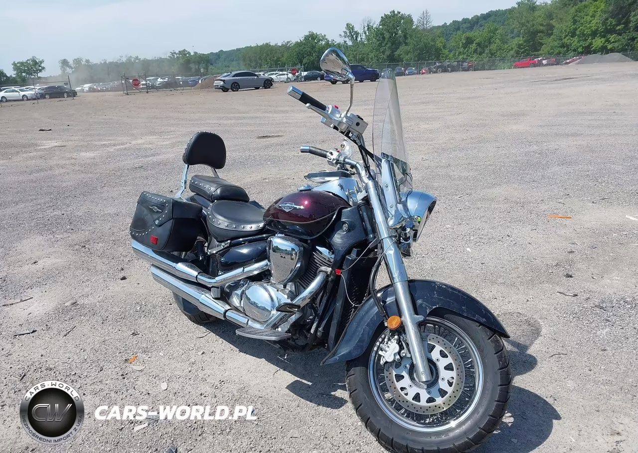 2015 Suzuki Vl800