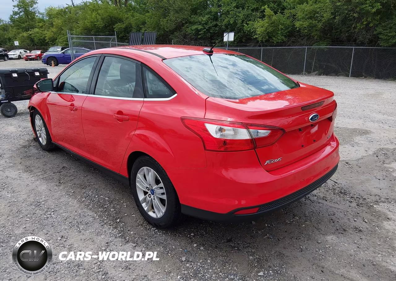 2012 Ford Focus Sel VIN:1FAHP3H25CL142245 - 3