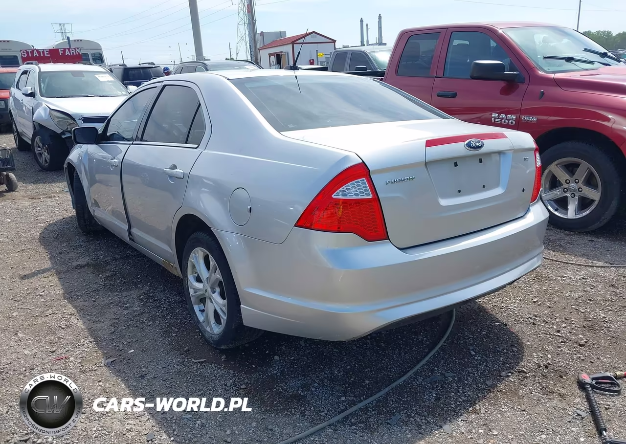 2012 Ford Fusion Se VIN:3FAHP0HA8CR142957 - 3