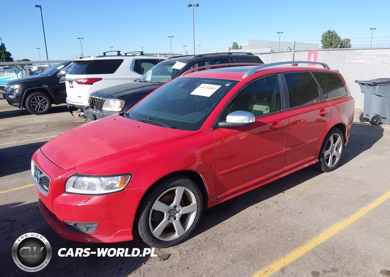 2011 Volvo V50 T5-T5 R-Design VIN:YV1672MW0B2604763 - 2