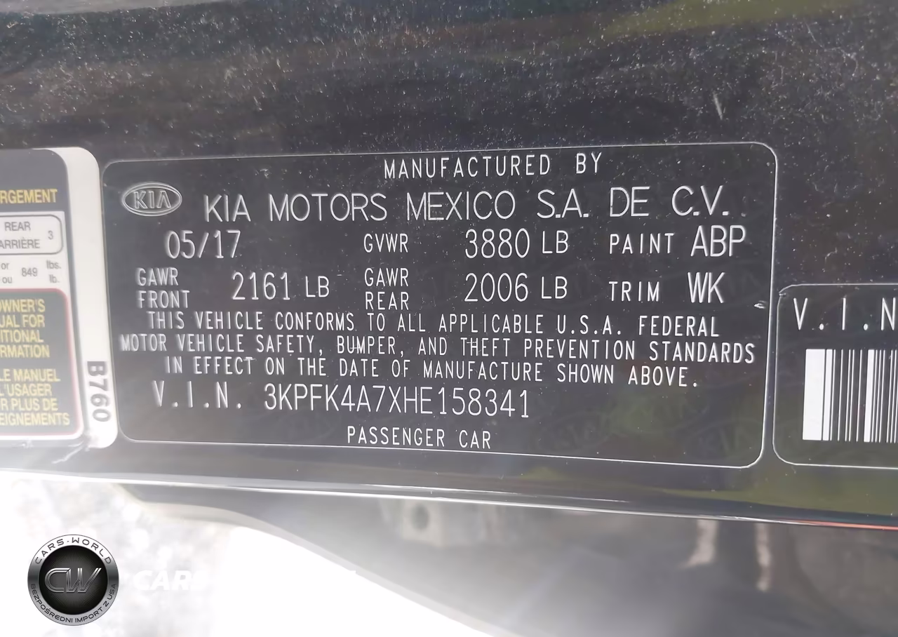 2017 Kia Forte Lx VIN:3KPFK4A7XHE158341 - 9