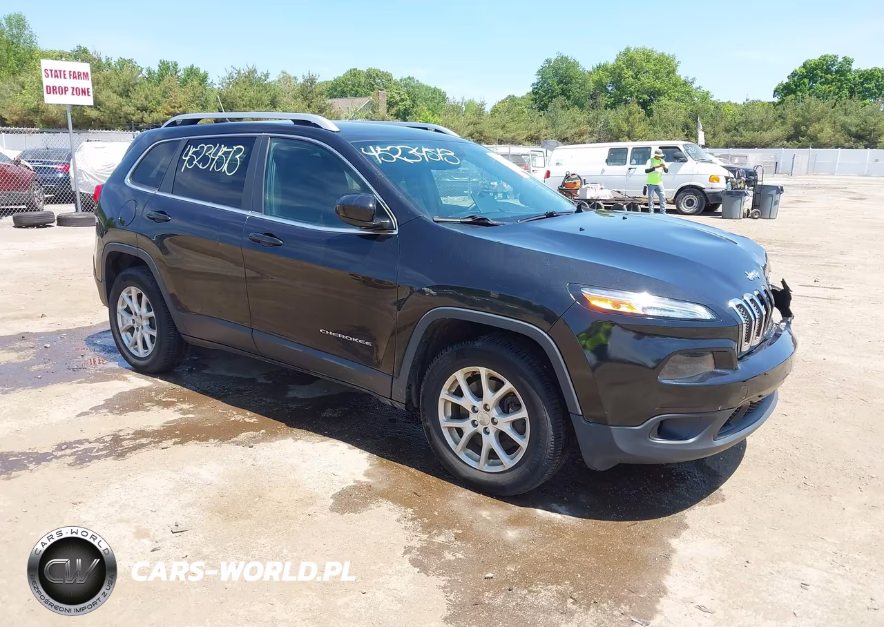2015 Jeep Cherokee Latitude – zdjęcie 1 z 16