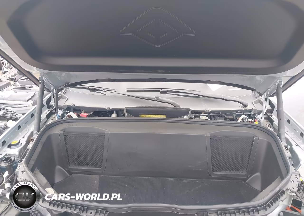 2025 Rivian R1S Adventure Dual Motor Large Pack-Adventure Dual Motor Max Pack VIN:7PDSGBBAXSN052871 - 10