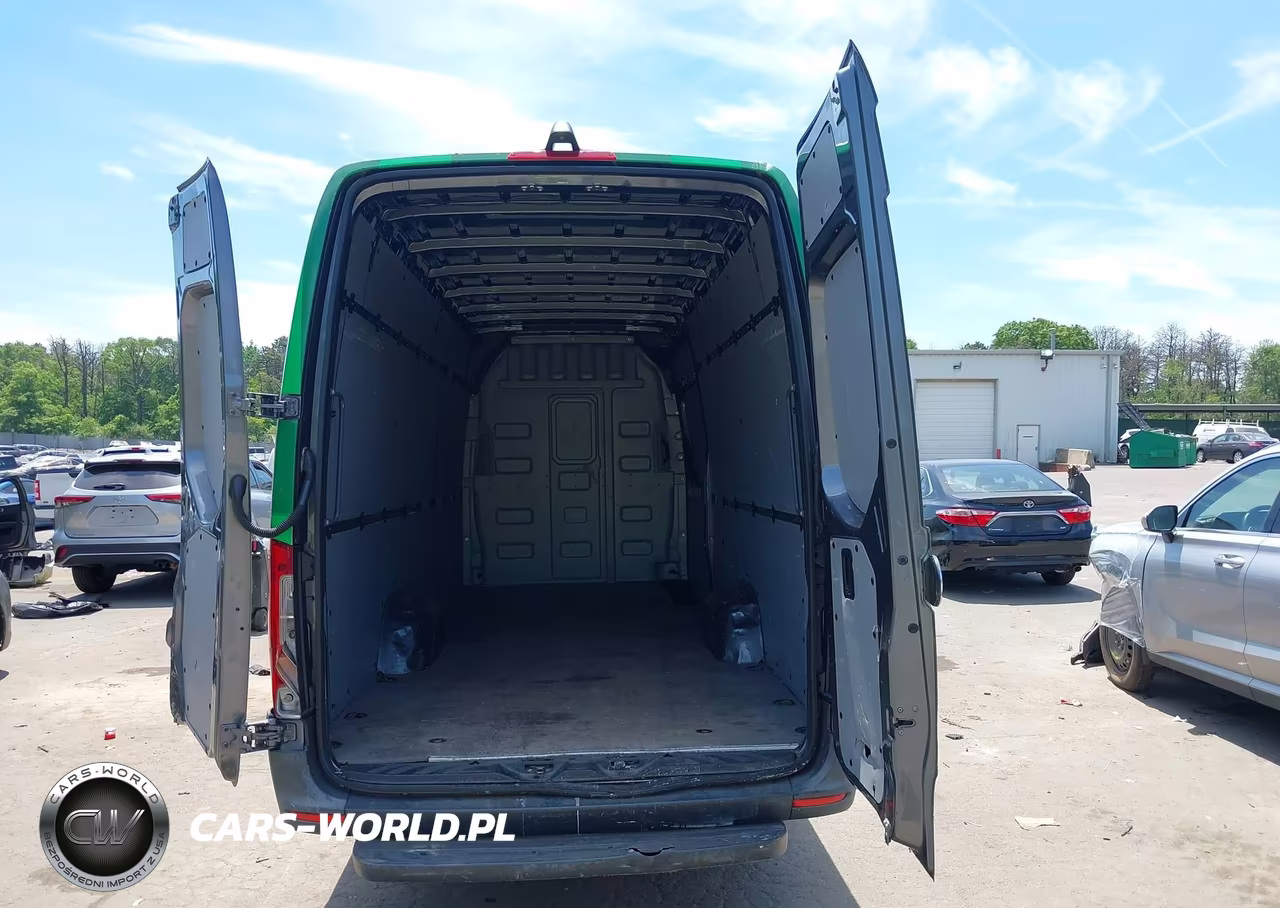 2022 Mercedes-Benz Sprinter 2500 High Roof V6 VIN:W1Y4EDHY1NT106284 - 18