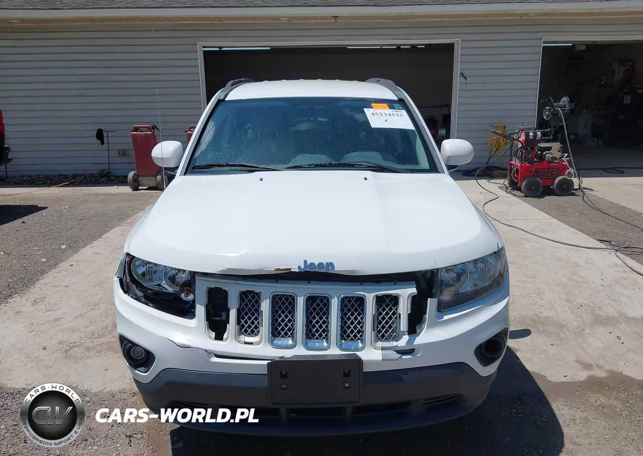 2014 Jeep Compass Latitude VIN:1C4NJCEA7ED618423 - 12