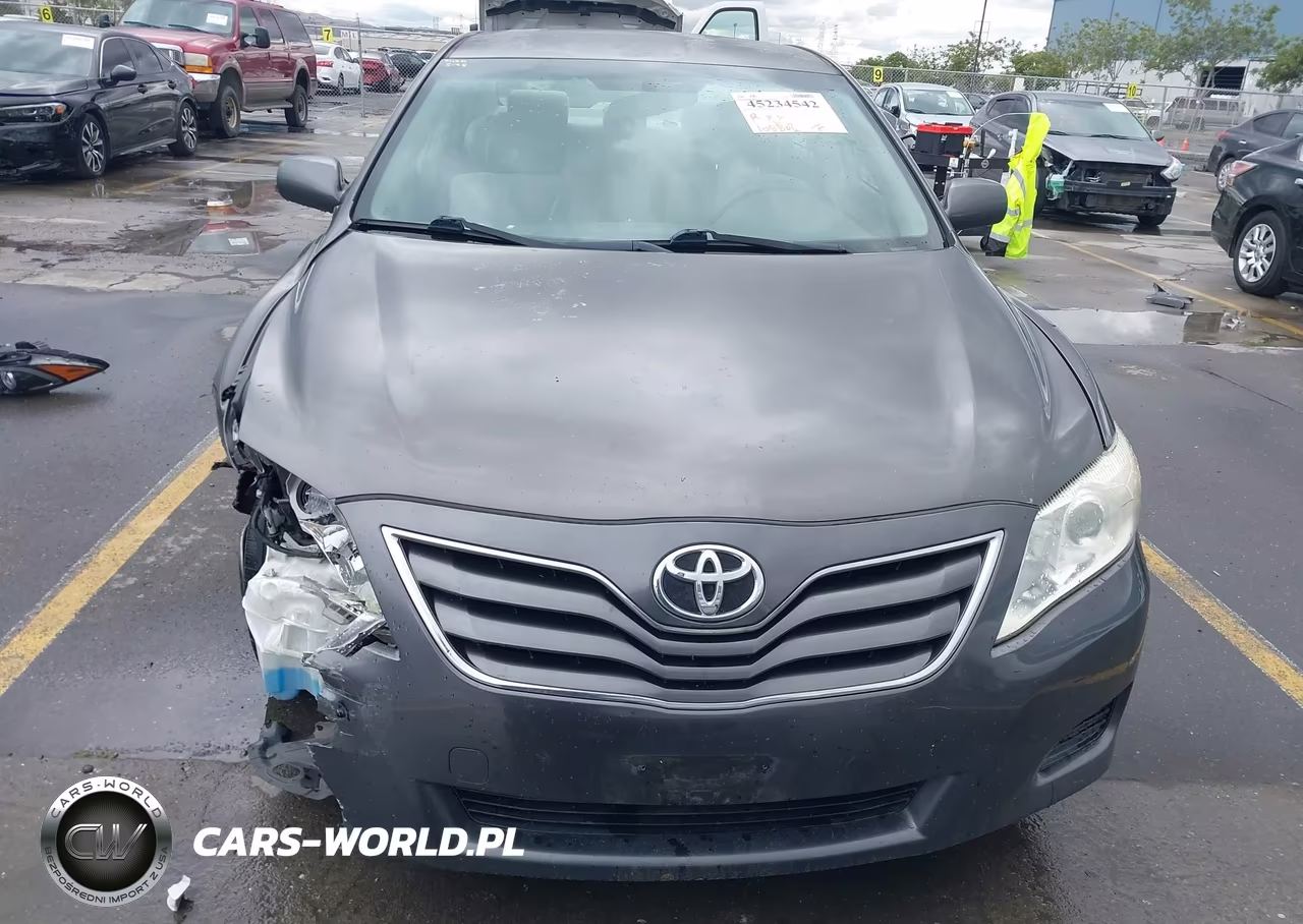 2011 Toyota Camry Le VIN:JTNBF3EKXB3010986 - 12