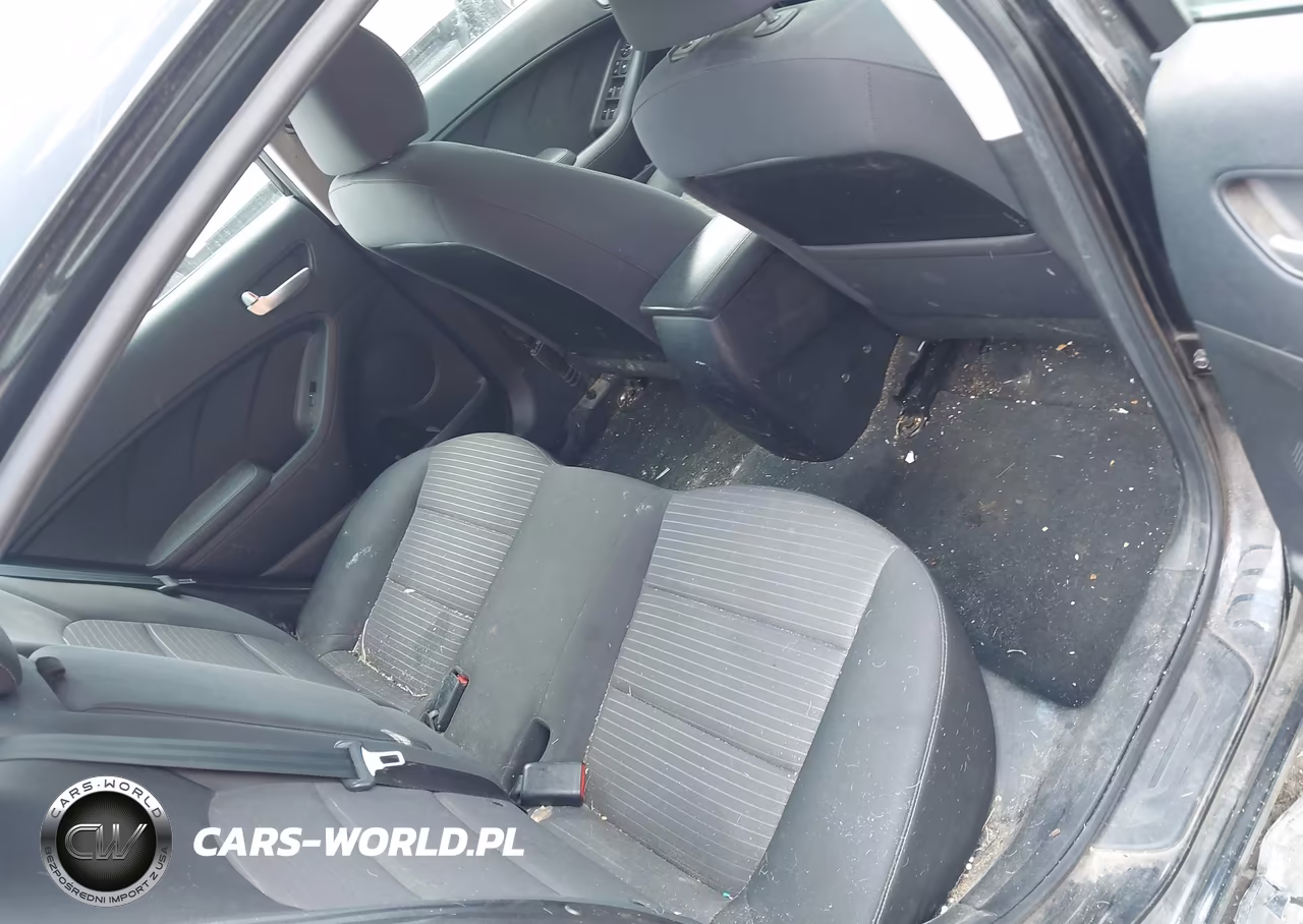 2018 Kia Forte Lx VIN:3KPFL4A76JE172966 - 8