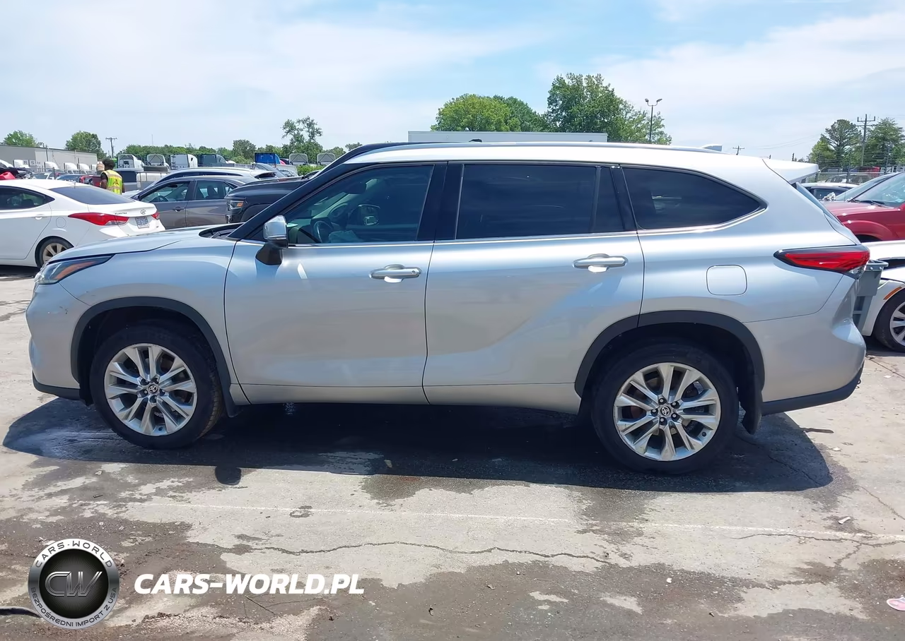 2023 Toyota Highlander Limited VIN:5TDKDRBH2PS035635 - 14