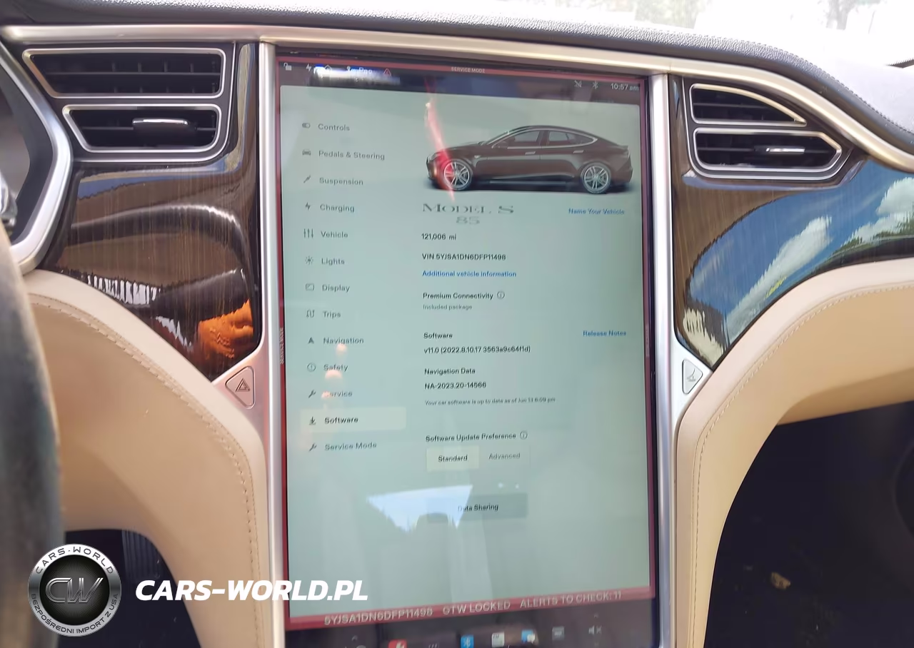 2013 Tesla Model S VIN:5YJSA1DN6DFP11498 - 18