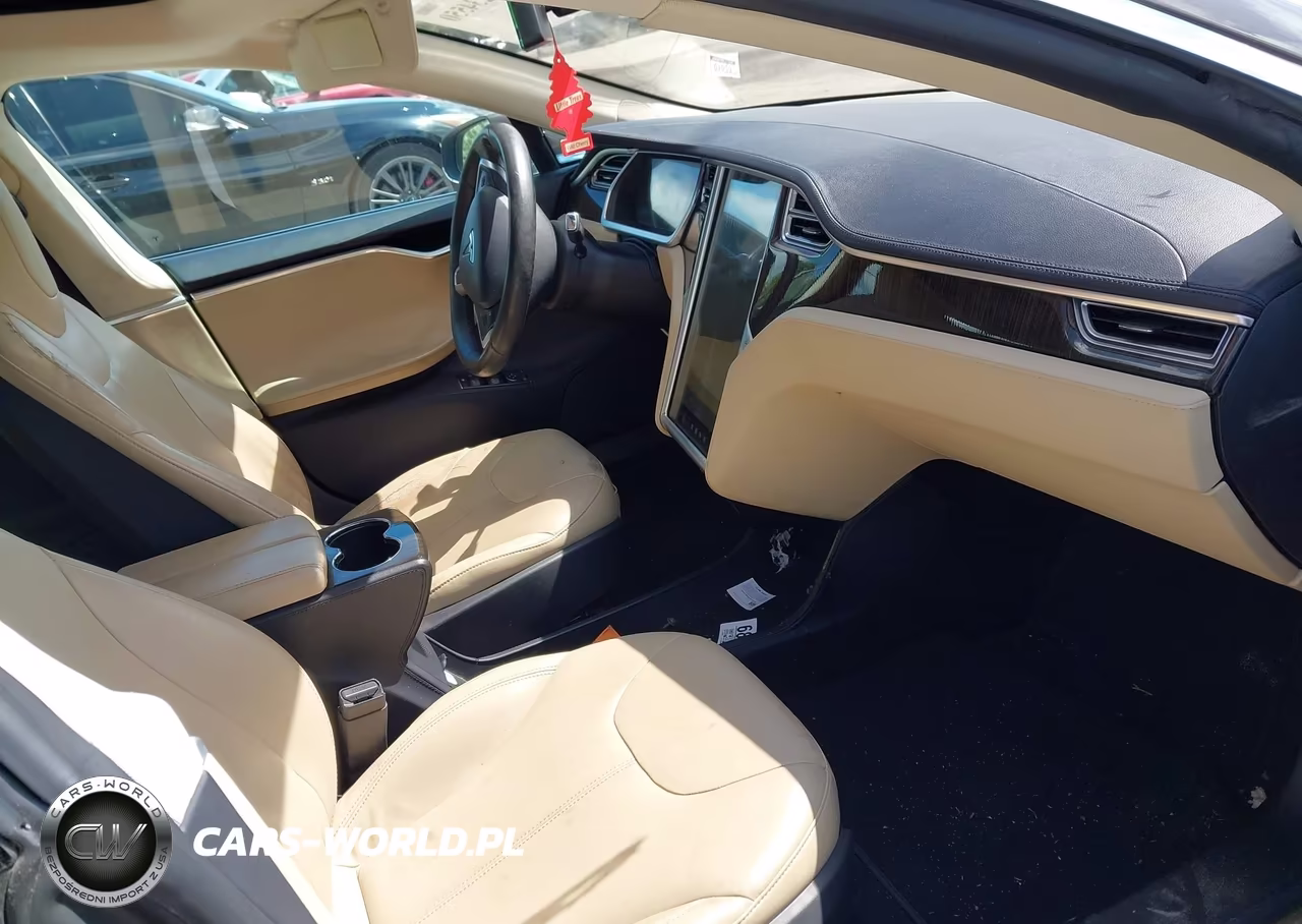 2013 Tesla Model S VIN:5YJSA1DN6DFP11498 - 5