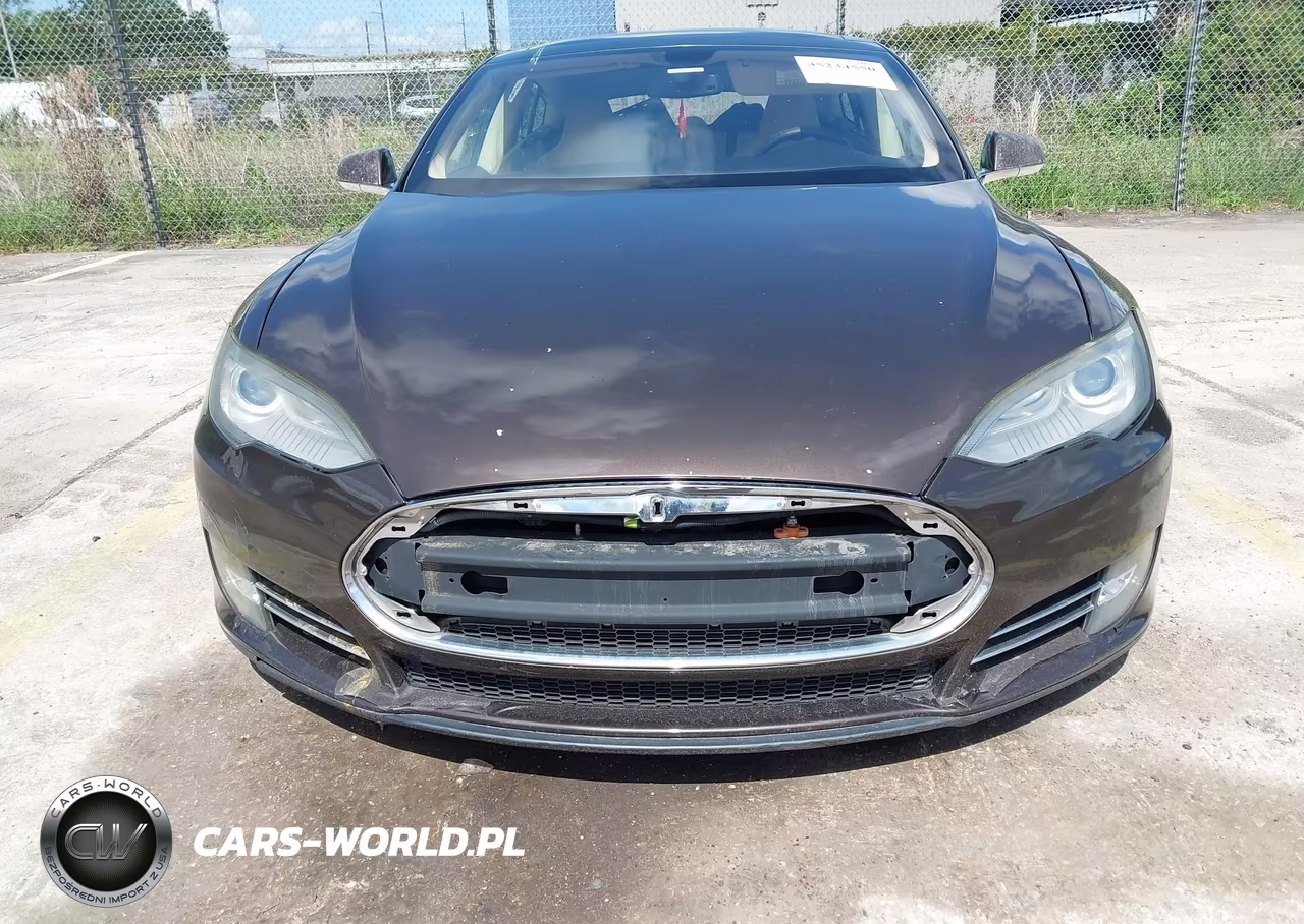 2013 Tesla Model S VIN:5YJSA1DN6DFP11498 - 6