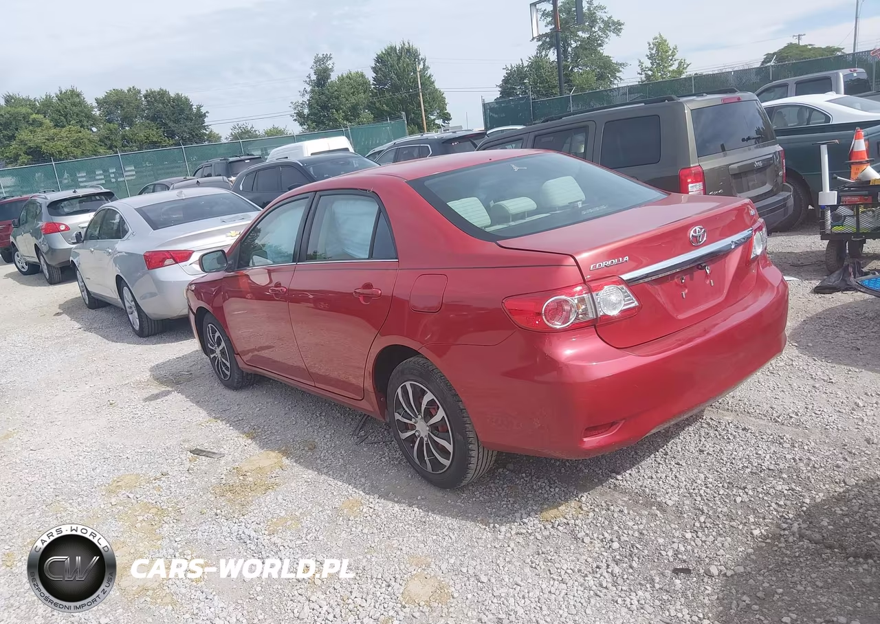 2013 Toyota Corolla Le VIN:2T1BU4EE1DC965941 - 3