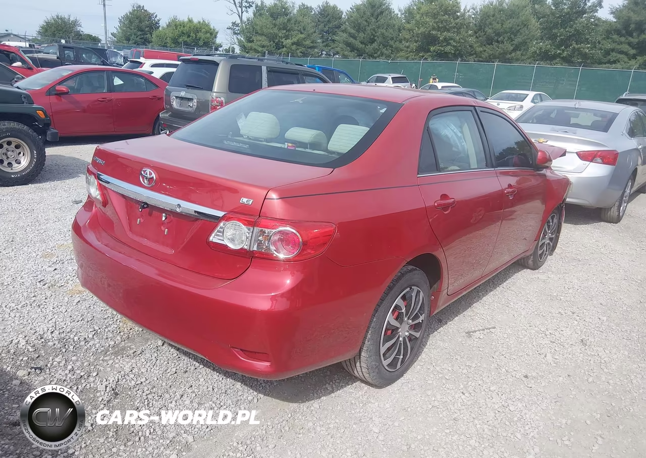 2013 Toyota Corolla Le VIN:2T1BU4EE1DC965941 - 4