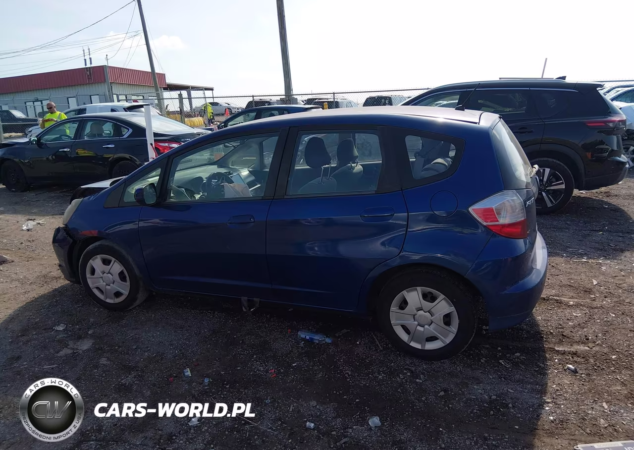 2013 Honda Fit VIN:JHMGE8H30DC078262 - 14