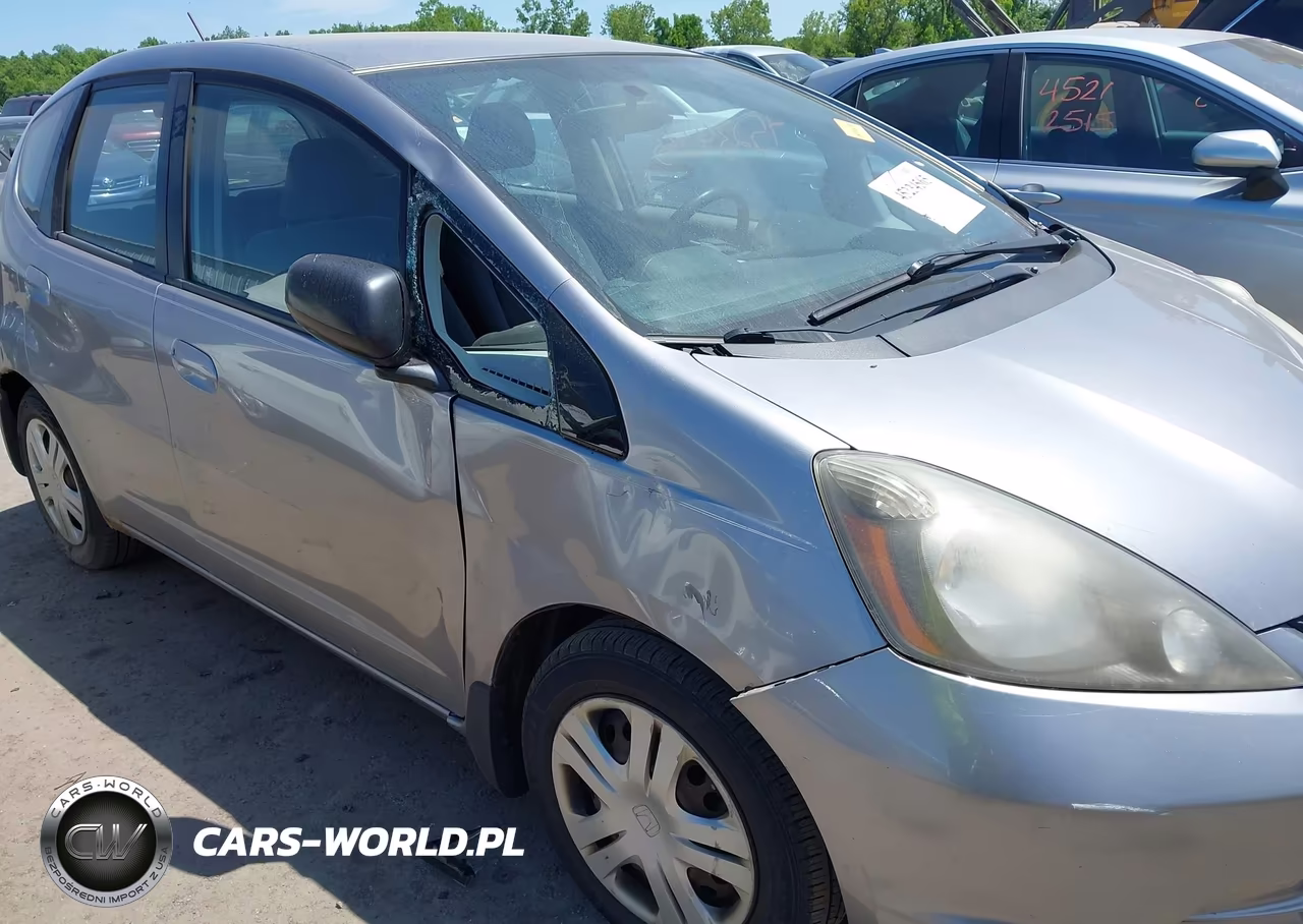 2010 Honda Fit VIN:JHMGE8H29AC006429 - 6