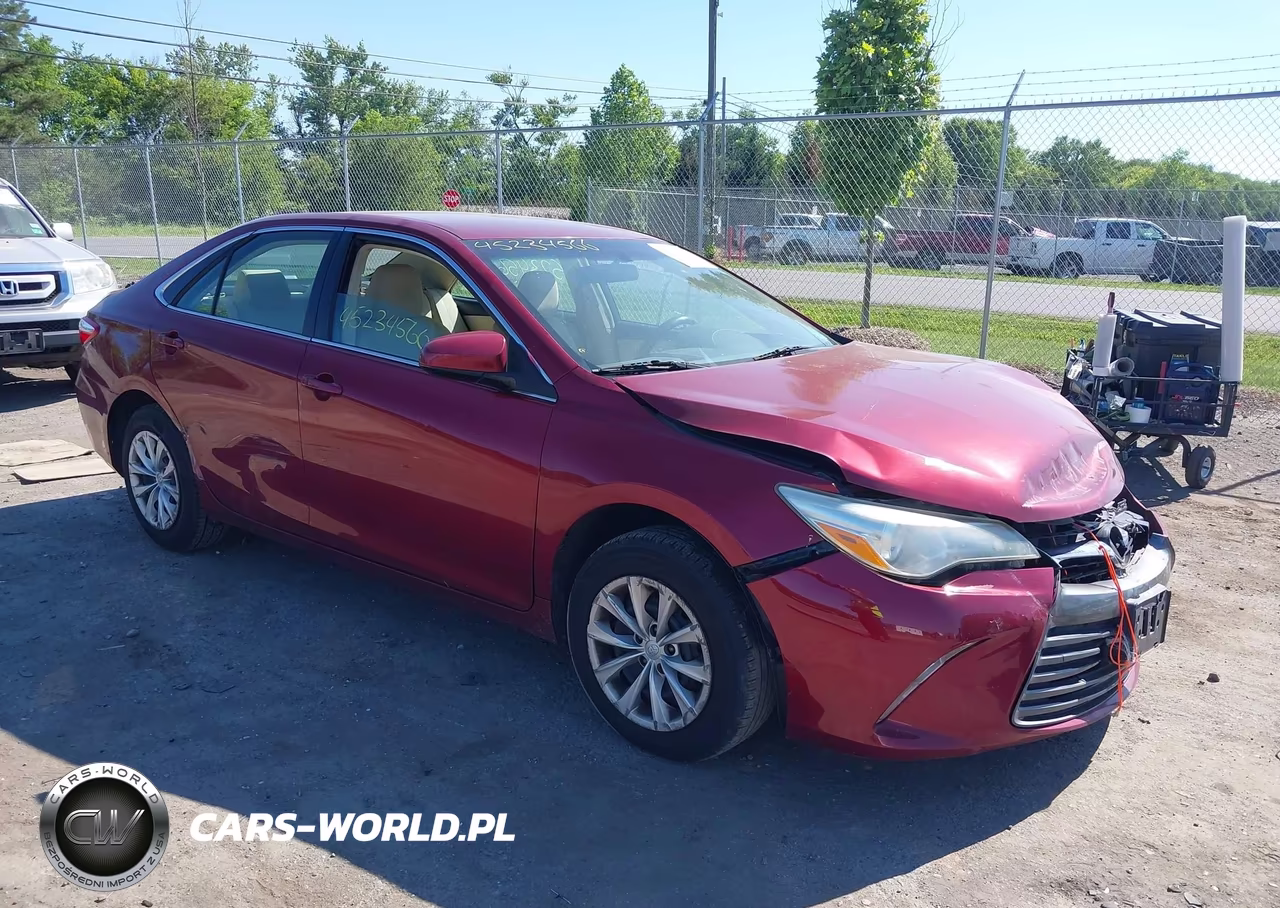 2015 Toyota Camry Le