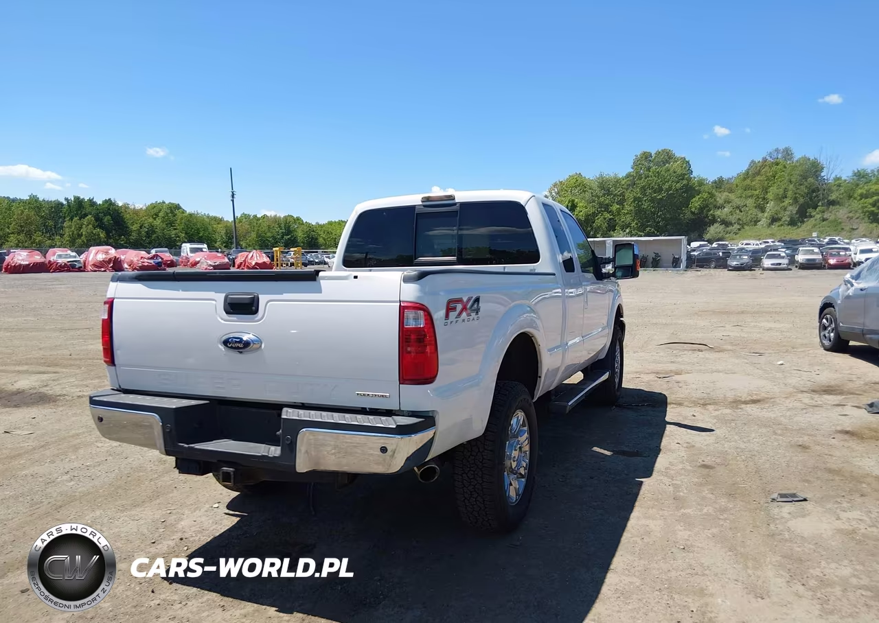 2014 Ford F-350 Lariat VIN:1FT8X3B60EEA45726 - 4
