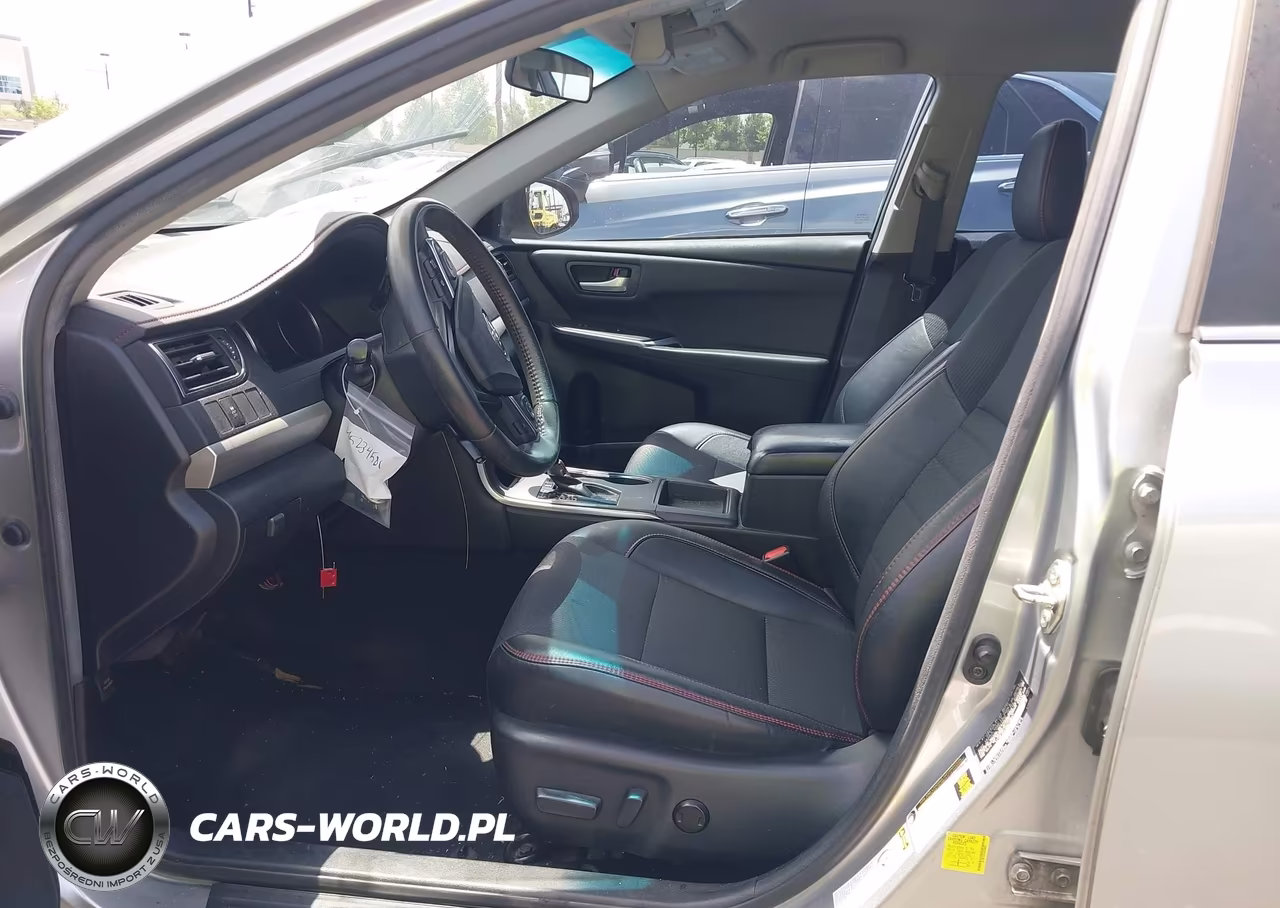 2017 Toyota Camry Se VIN:4T1BF1FK1HU748651 - 5