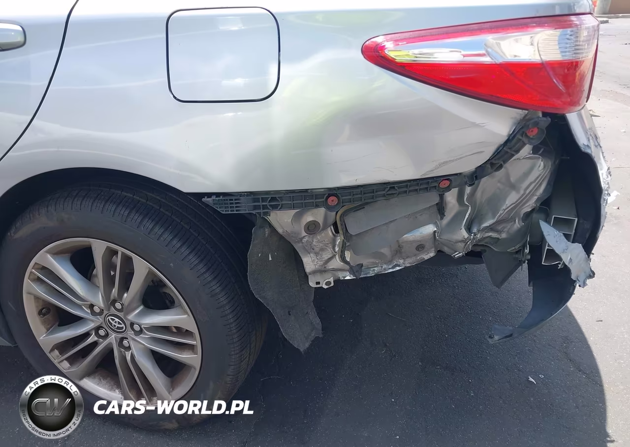 2017 Toyota Camry Se VIN:4T1BF1FK1HU748651 - 6
