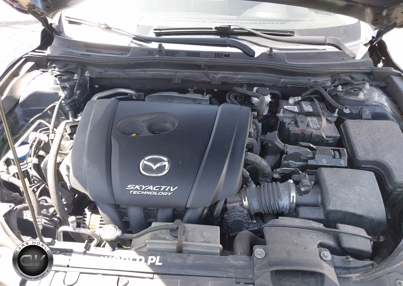 2018 Mazda Mazda3 Touring VIN:3MZBN1V34JM252073 - 10