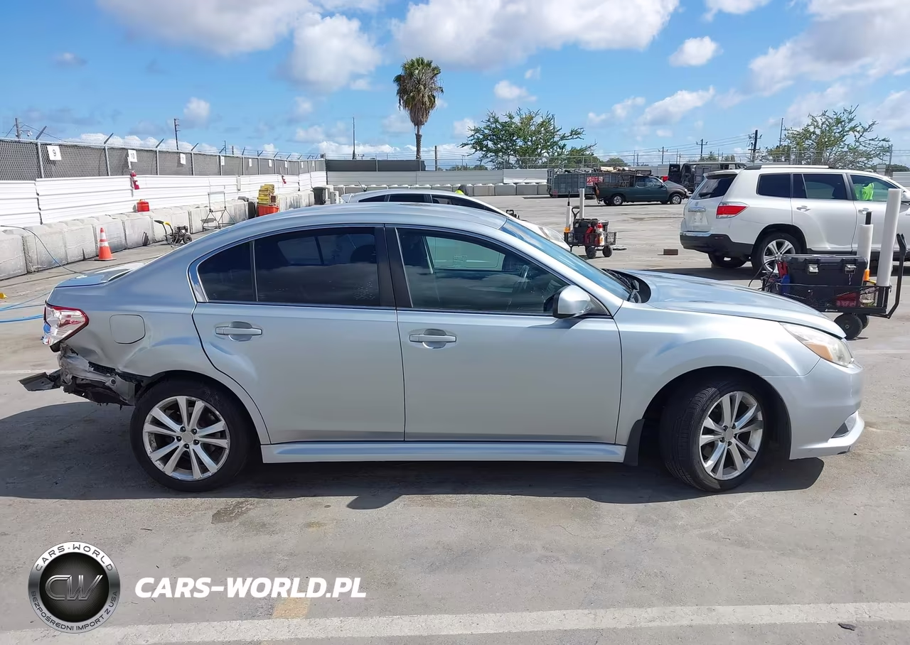 2013 Subaru Legacy 2.5I Premium VIN:4S3BMBC6XD3005719 - 13