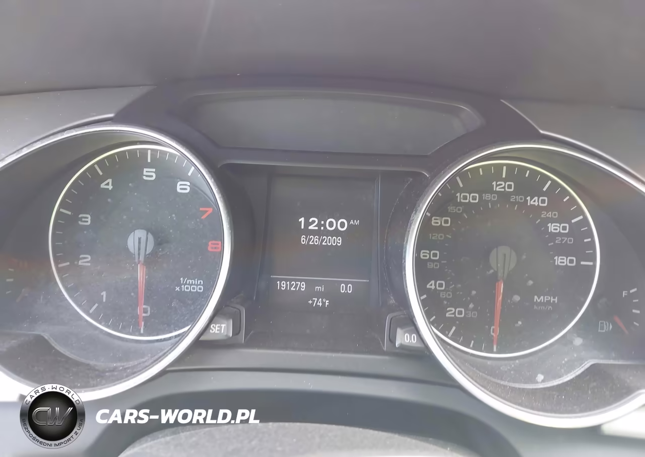2010 Audi A5 2.0T Premium VIN:WAULFAFR9AA068958 - 7
