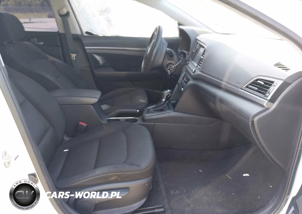 2018 Hyundai Elantra Sel VIN:5NPD84LF6JH224122 - 5