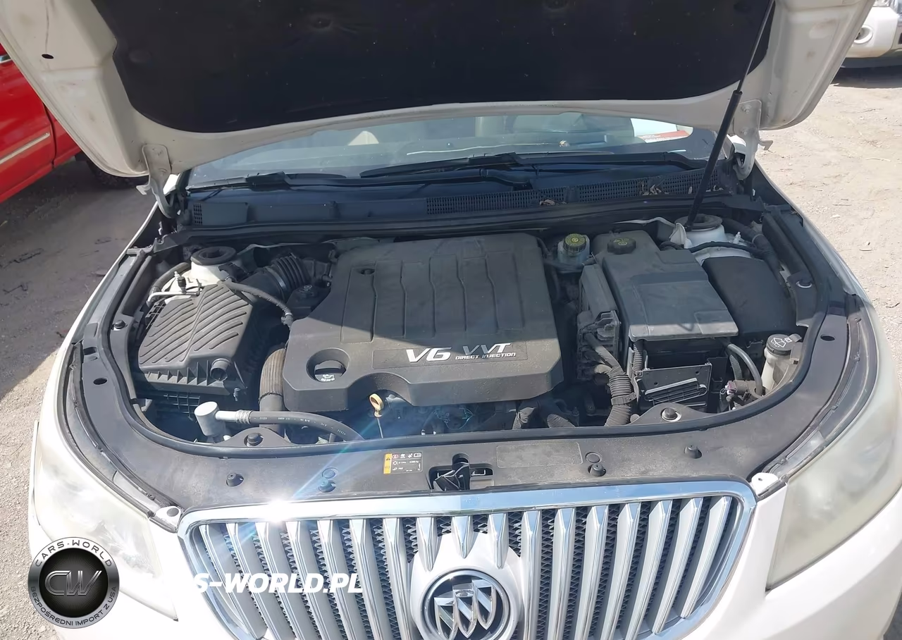 2012 Buick Lacrosse Premium 2 Group VIN:1G4GF5E32CF188787 - 10