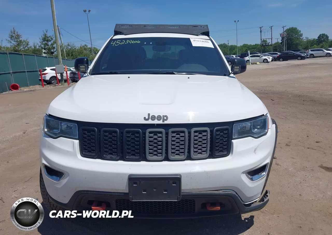 2019 Jeep Grand Cherokee Laredo E 4X4 VIN:1C4RJFAG6KC669801 - 12