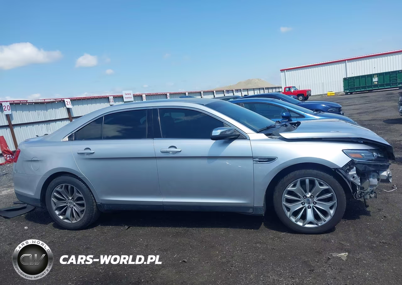 2017 Ford Taurus Limited VIN:1FAHP2F83HG102554 - 13