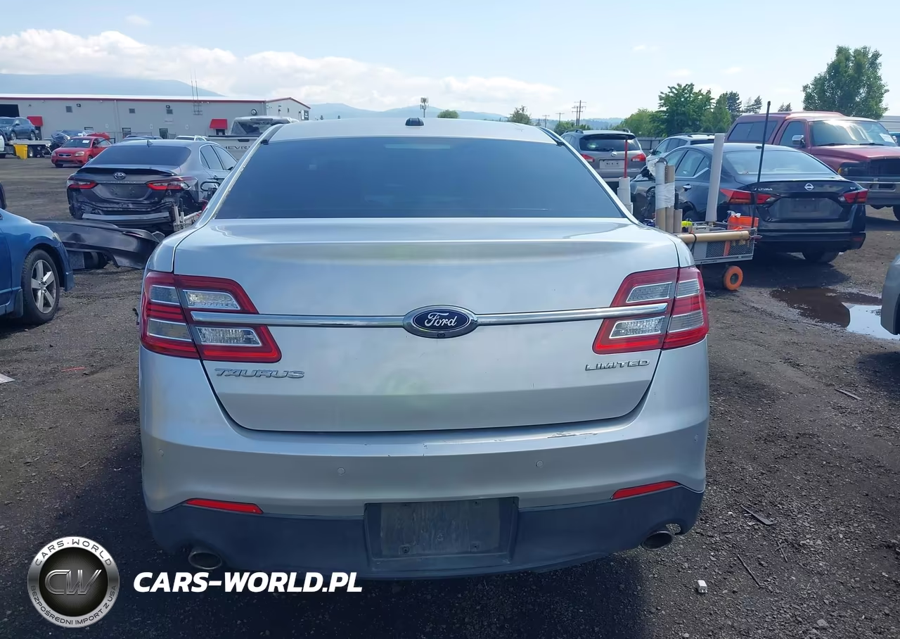 2017 Ford Taurus Limited VIN:1FAHP2F83HG102554 - 16