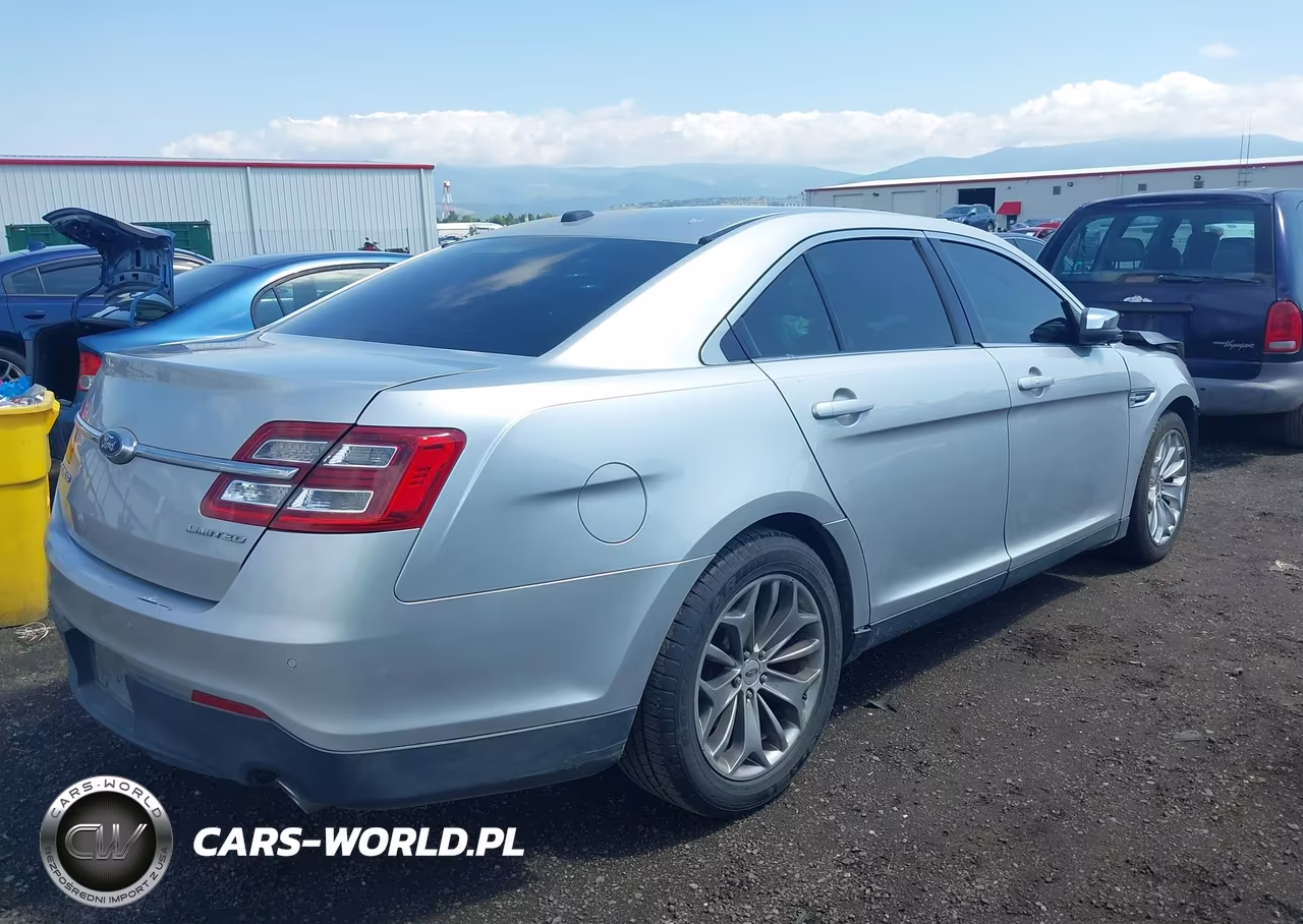 2017 Ford Taurus Limited VIN:1FAHP2F83HG102554 - 4