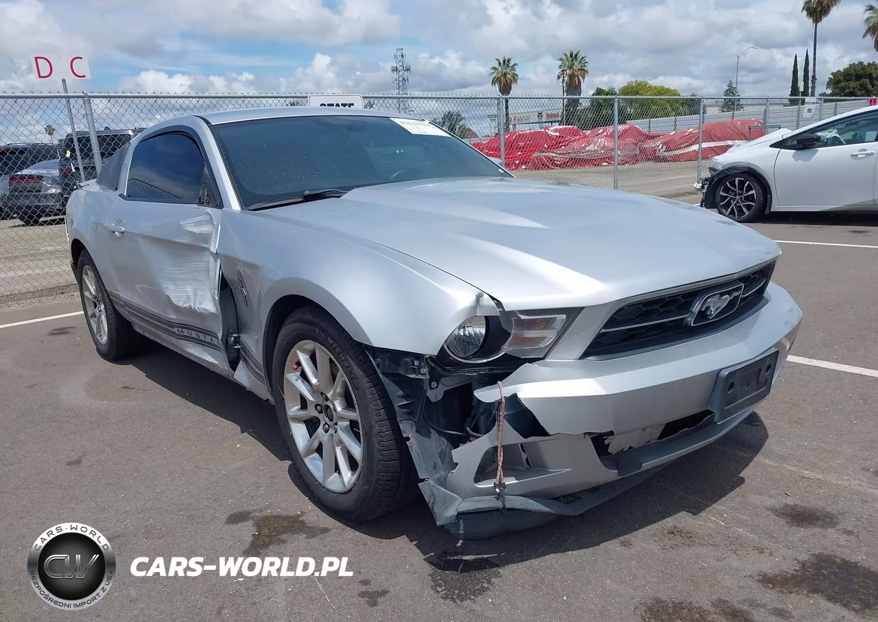 2011 Ford Mustang V6 Premium