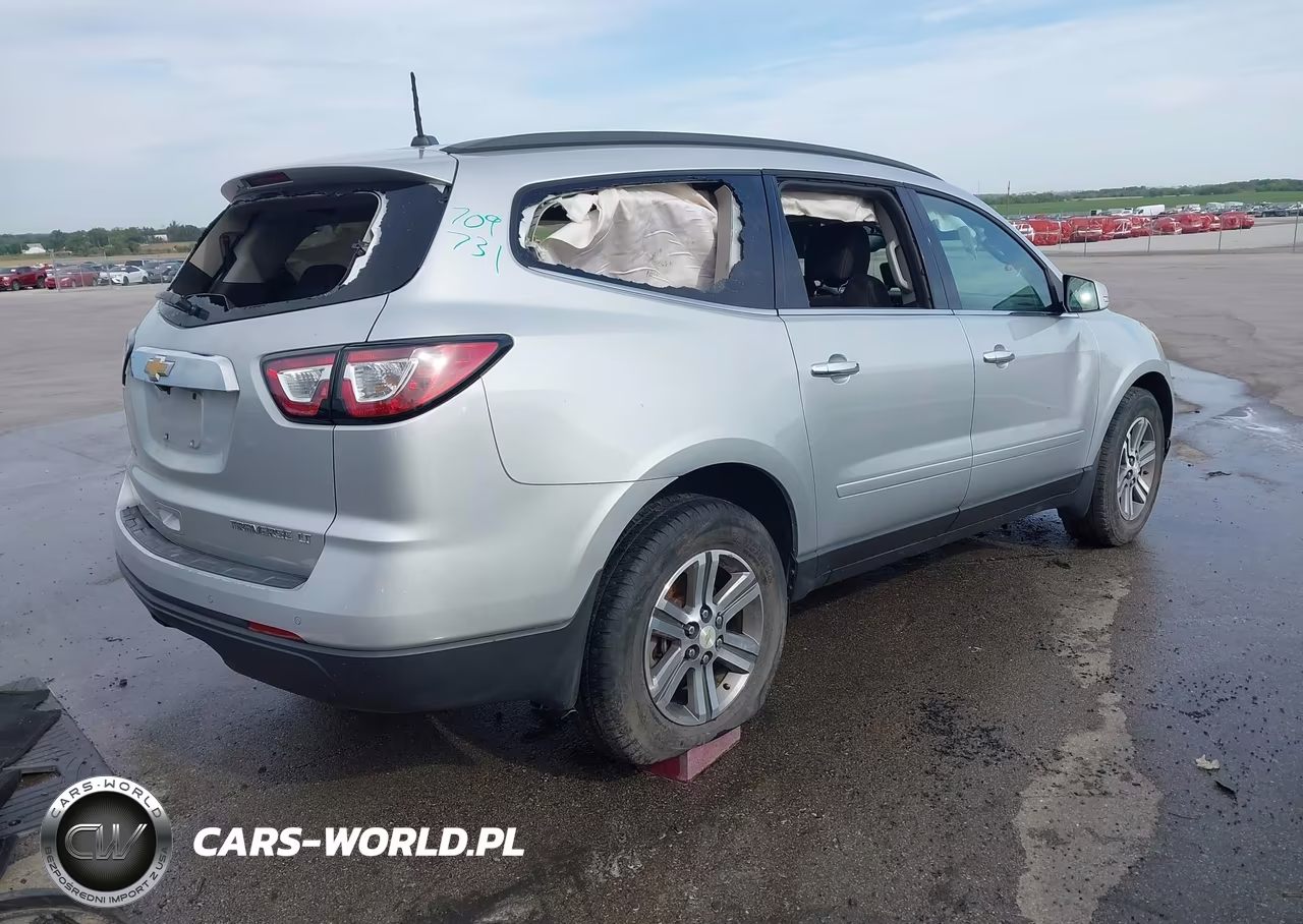 2016 Chevrolet Traverse 2Lt VIN:1GNKRHKD9GJ156093 - 4