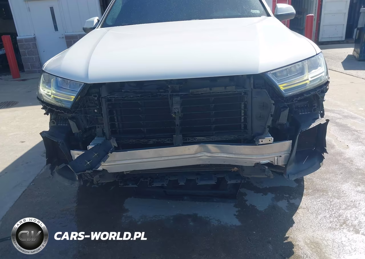 2018 Audi Q7 3.0T Premium VIN:WA1LAAF77JD016110 - 6