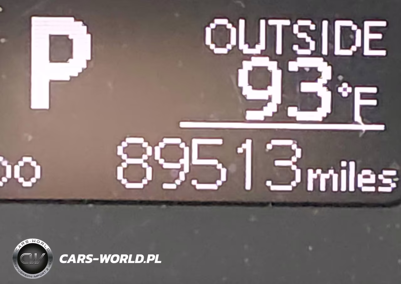 2018 Toyota Corolla Le VIN:2T1BURHE4JC118495 - 15