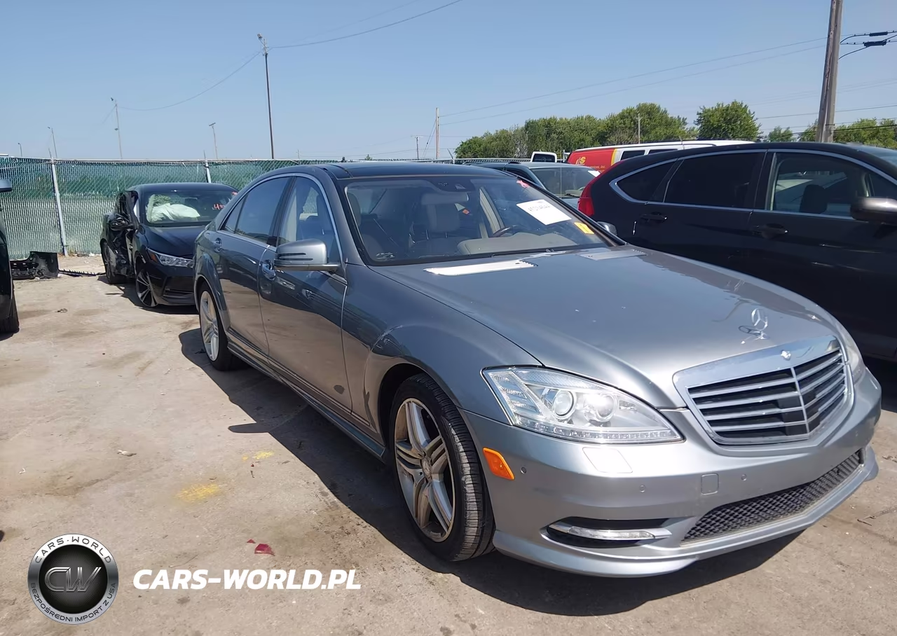 2013 Mercedes-Benz S 550