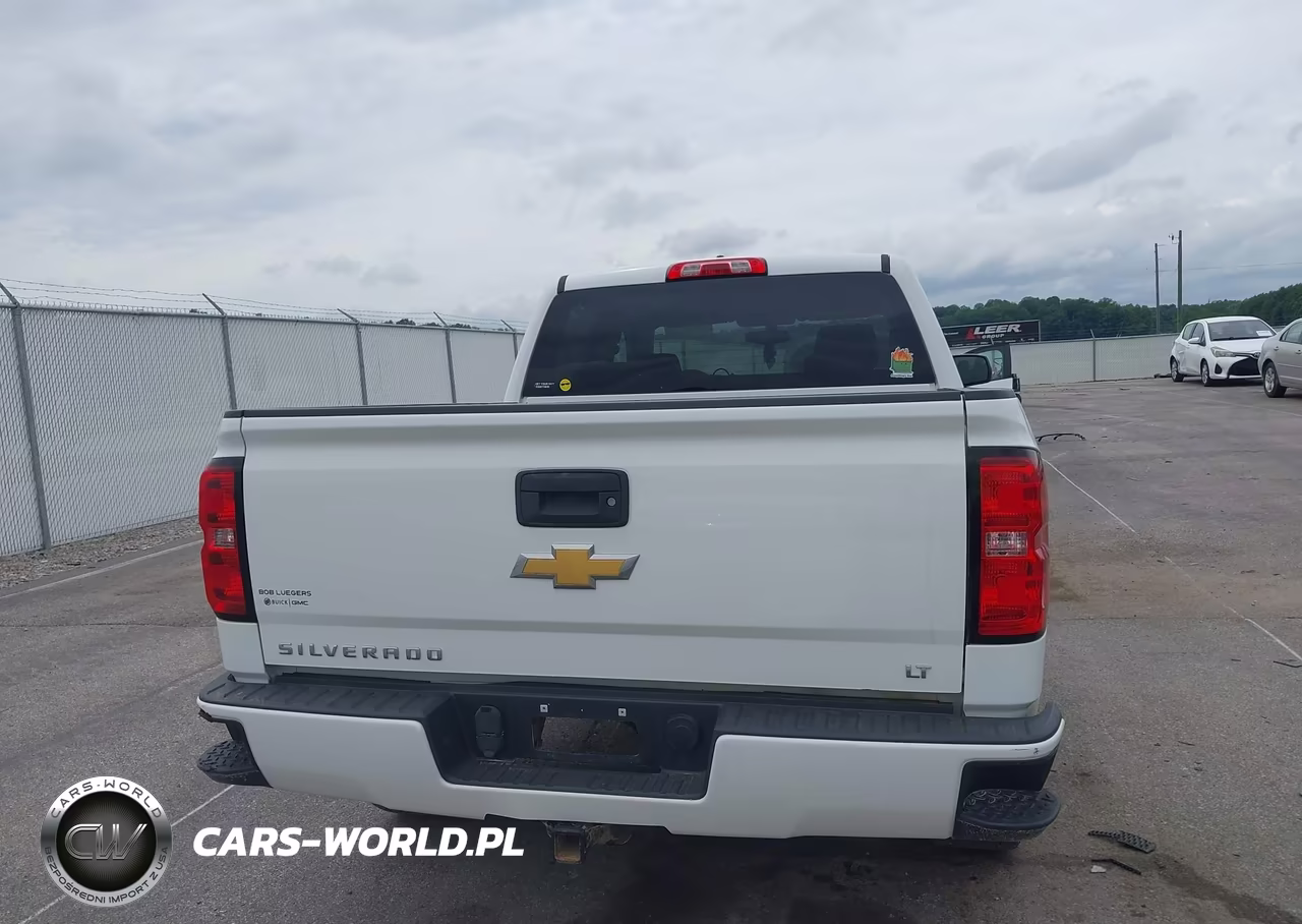 2018 Chevrolet Silverado 1500 2Lt VIN:3GCUKREC6JG119784 - 17