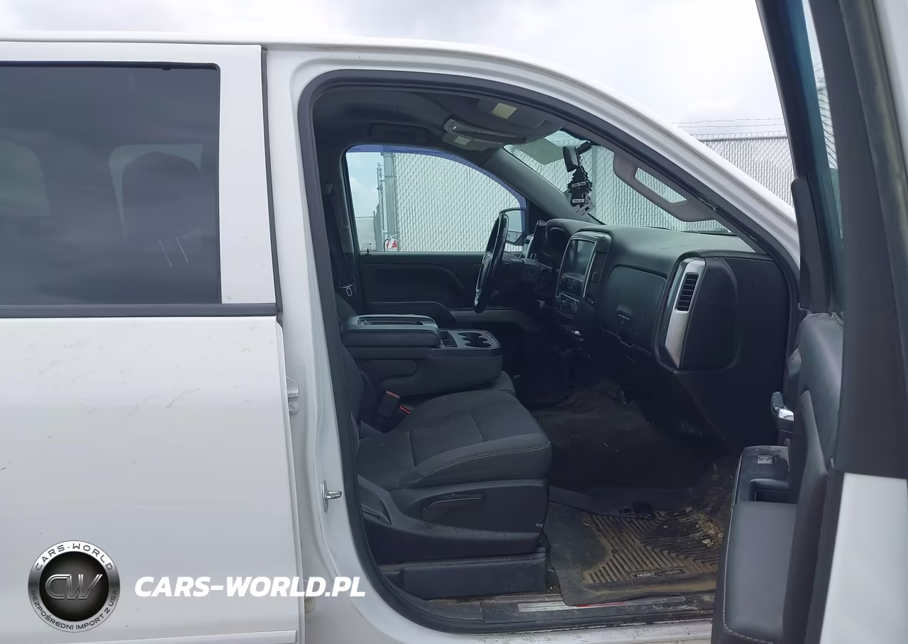 2018 Chevrolet Silverado 1500 2Lt VIN:3GCUKREC6JG119784 - 5