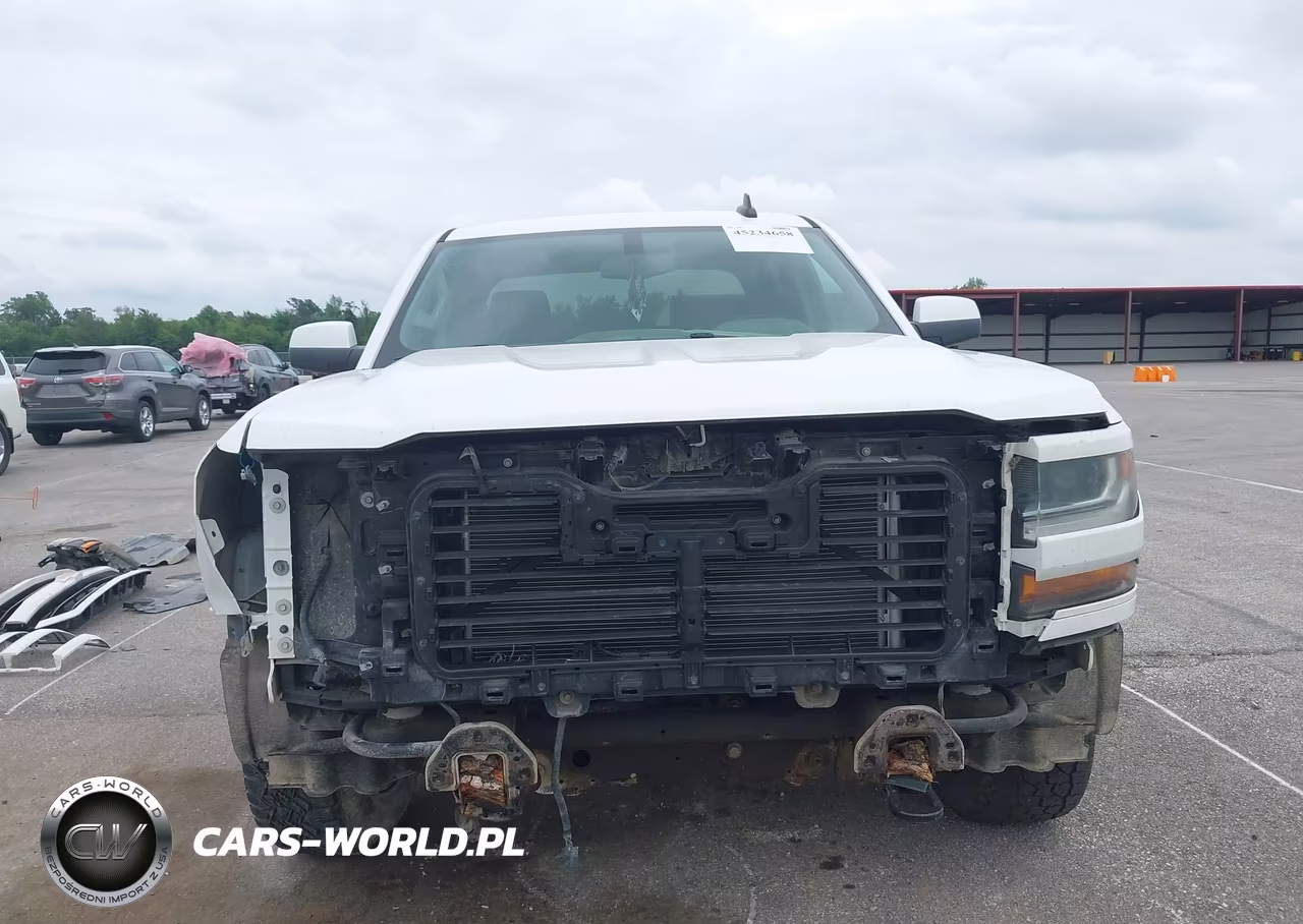 2018 Chevrolet Silverado 1500 2Lt VIN:3GCUKREC6JG119784 - 6