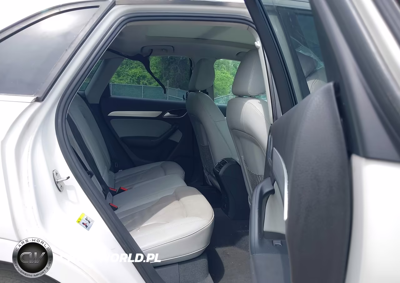 2015 Audi Q3 Premium Plus VIN:WA1EFCFS3FR012673 - 8