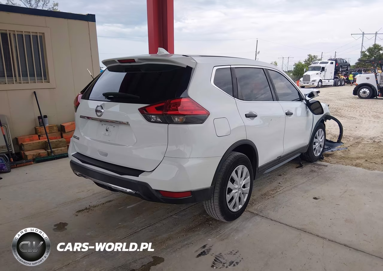 2017 Nissan Rogue S VIN:KNMAT2MT7HP503023 - 4