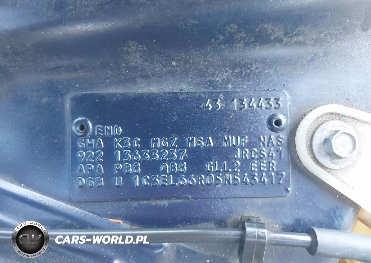 2005 Chrysler Sebring Limited VIN:1C3EL66R05N543417 - 9